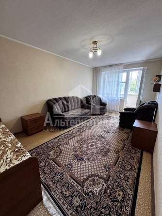 
  Продается 1-комн. квартира, 42 м², Водопойная ул
. Фото 5.