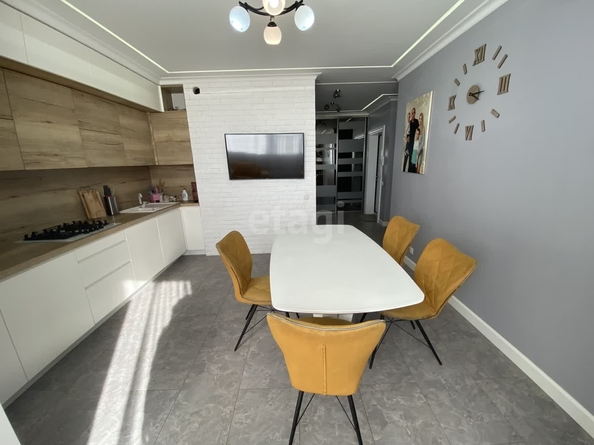 
  Продается 2-комн. квартира, 70 м², Пирогова ул, д. 5а к1
. Фото 4.