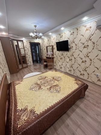 
  Продается 3-комн. квартира, 120 м², Серова ул, д. 486/3
. Фото 6.
