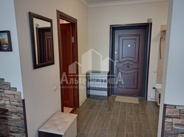 
  Продается 1-комн. квартира, 56 м², Кирова ул
. Фото 11.