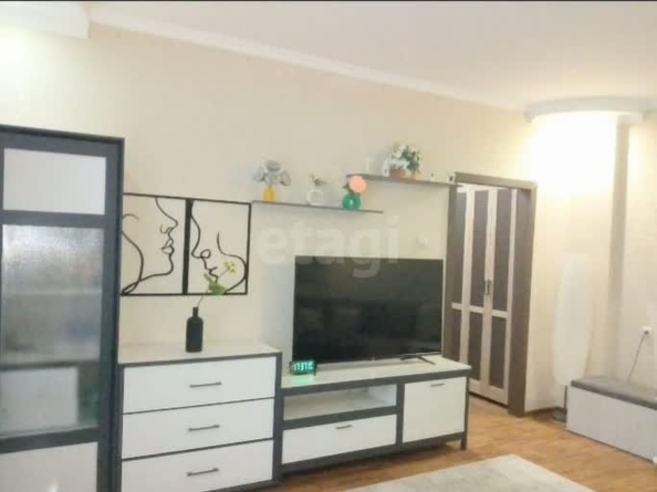 
  Продается 2-комн. квартира, 57 м², Тухачевского ул, д. 24/1
. Фото 4.