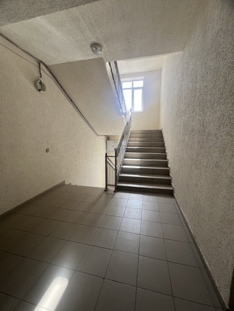
  Продается 2-комн. квартира, 79.6 м², Очаровательная ул, д. 3
. Фото 14.