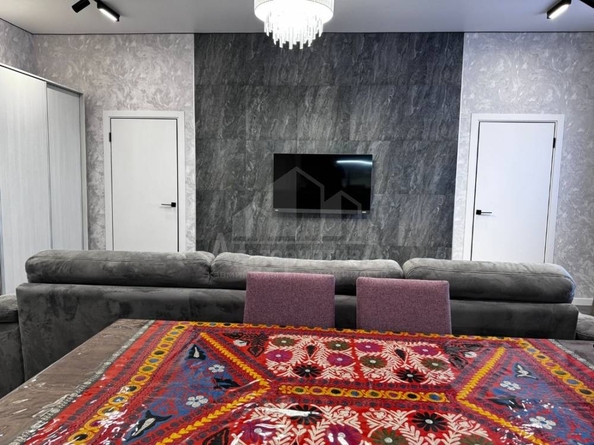 
  Продается 3-комн. квартира, 115 м², 8 Марта ул
. Фото 6.