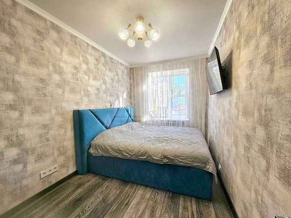 
  Продается 2-комн. квартира, 49 м², Крутая дорога ул
. Фото 7.