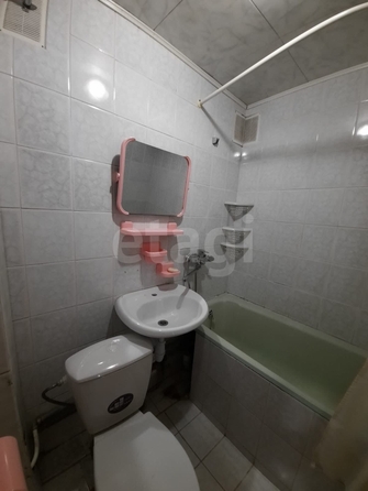 
  Продается 2-комн. квартира, 59 м², Объездная ул, д. 1а
. Фото 15.