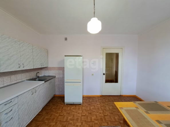 
  Продается 1-комн. квартира, 47.1 м², Пирогова ул, д. 64/3
. Фото 9.