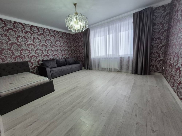 
  Продается 1-комн. квартира 50 м². Фото 1.