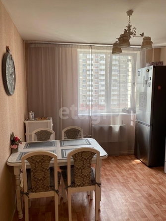 
   Продам 3-комнатную, 69 м², Южный обход ул, 55/3

. Фото 1.