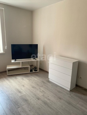 
   Продам 1-комнатную, 32.5 м², Полеводческая ул, 1/9

. Фото 13.