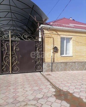 
   Продам дом, 220 м², Ставрополь

. Фото 1.