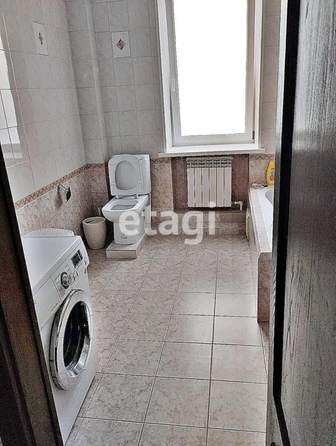 
   Продам дом, 240 м², Ставрополь

. Фото 4.