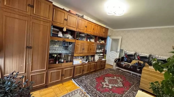 
  Продается 4-комн. квартира 62.7 м². Фото 2.