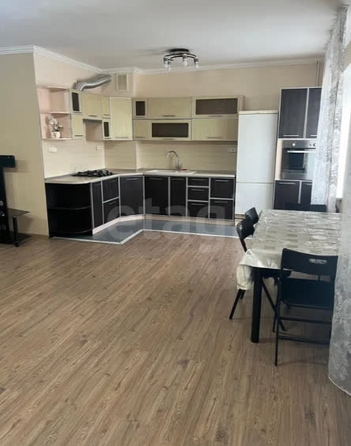 
  Сдается 2-комн. квартира 61.8 м². Фото 2.
