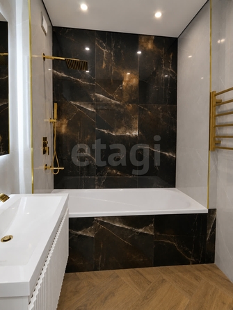 
  Продается 2-комн. квартира 60 м². Фото 1.