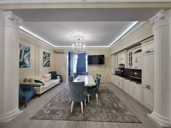 
  Продается 3-комн. квартира 160 м². Фото 8.