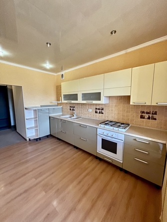 
  Продается 3-комн. квартира 77 м². Фото 1.