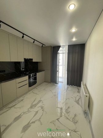 
  Продается 1-комн. квартира 43 м², в ЖК на ул. Прекрасная 15. Фото 4.