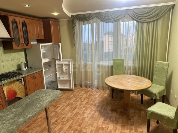 
  Сдается 2-комн. квартира 75 м². Фото 4.