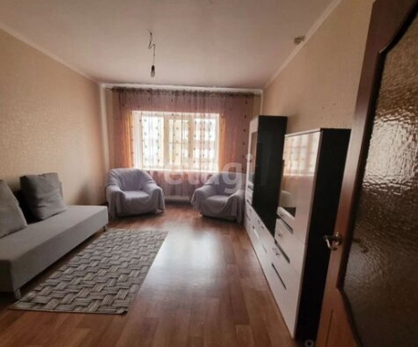 
  Сдается 2-комн. квартира 65 м². Фото 1.