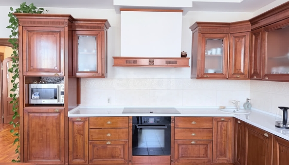 
  Продается 4-комн. квартира 172 м². Фото 7.
