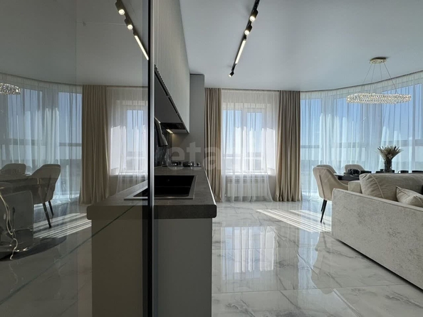 
  Продается 2-комн. квартира 72 м². Фото 2.