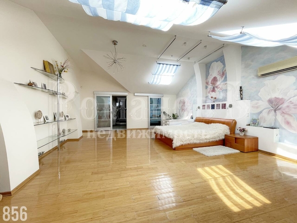 
  Продается 4-комн. квартира 333.4 м². Фото 11.