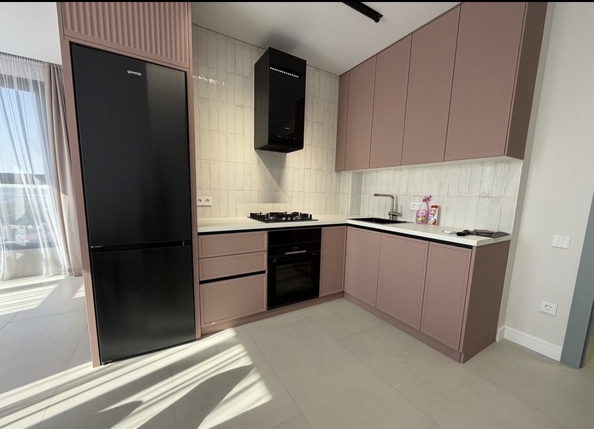 
  Продам 2-комн. квартиру 66.6 м², в ЖК Красный металлист, дом 2. Фото 3.
