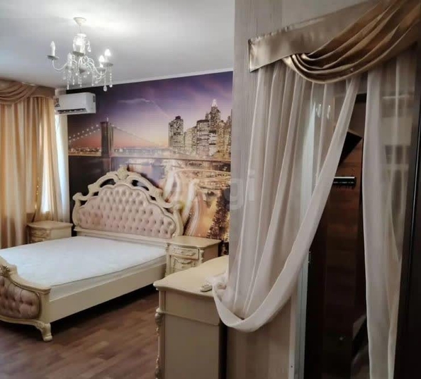 
  Сдается 3-комн. квартира 114 м². Фото 1.