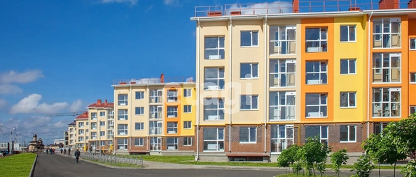 
   Продам 2-комнатную, 47 м², Михаила Калашникова ул, 41

. Фото 1.