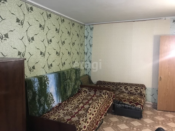 
   Продам 2-комнатную, 42.9 м², Дзержинского ул, 228

. Фото 2.