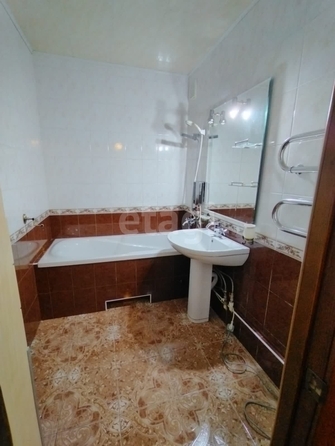 
   Продам 2-комнатную, 81.3 м², Пирогова ул, 34/2

. Фото 8.