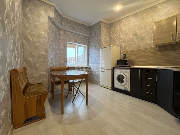 
   Продам 1-комнатную, 36.6 м², Мира ул, 212

. Фото 6.