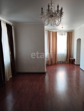 
   Продам 3-комнатную, 120 м², Л.Толстого ул, 121а

. Фото 1.