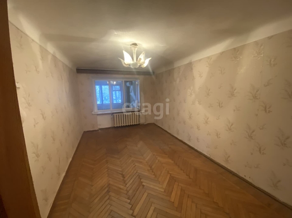 
   Продам 2-комнатную, 43.7 м², Социалистическая ул, 1а

. Фото 1.