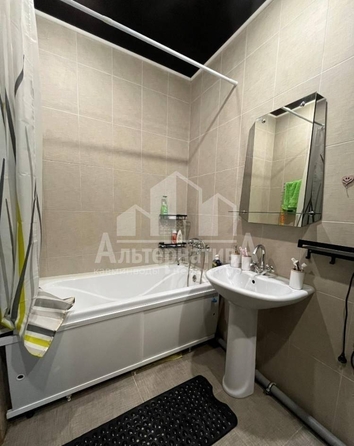 
  Продается 1-комн. квартира, 52 м², Гайдара ул
. Фото 15.