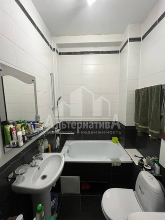 
  Продается 1-комн. квартира, 41 м², Азербайджанская ул
. Фото 14.