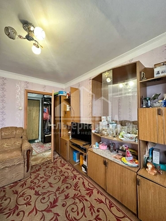 
  Продается 2-комн. квартира, 34 м², Красивая ул
. Фото 3.
