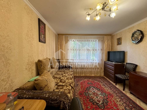 
   Продам 2-комнатную, 57 м², Кирова ул

. Фото 3.