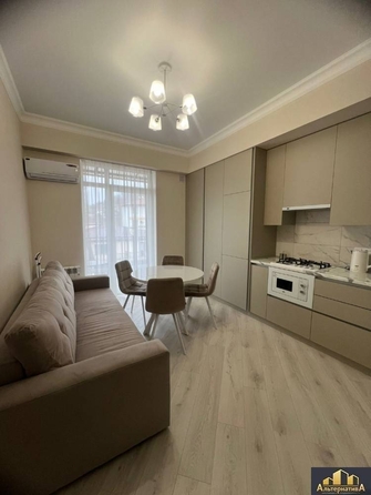 
  Продается 3-комн. квартира, 100 м², Декабристов ул
. Фото 2.