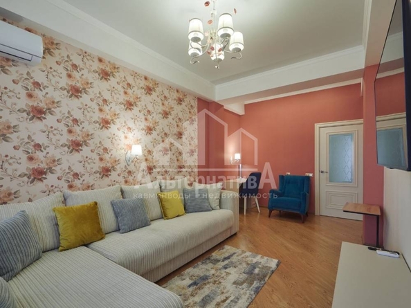 
  Продается 2-комн. квартира, 72.5 м², Декабристов ул
. Фото 5.