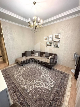 
   Продам 3-комнатную, 71.5 м², Горького ул

. Фото 4.