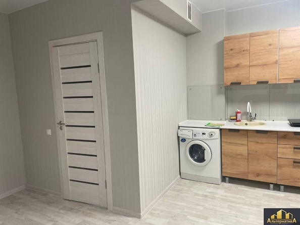 
   Продам 1-комнатную, 40 м², Окопная ул

. Фото 5.