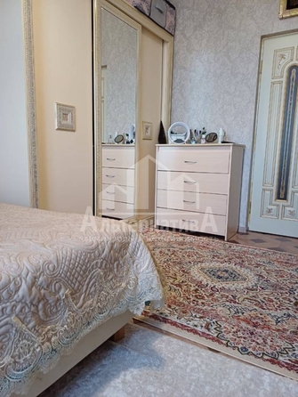 
  Продается 1-комн. квартира, 36 м², Азербайджанская ул
. Фото 5.
