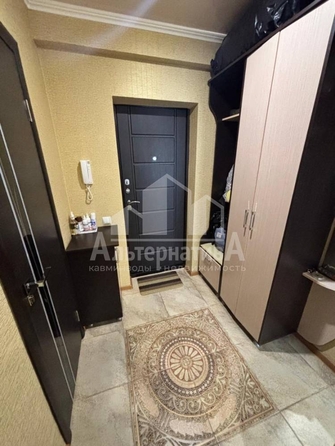 
  Продается 1-комн. квартира, 42.7 м², Окопная ул
. Фото 10.