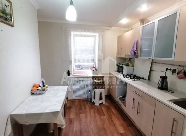 
   Продам 2-комнатную, 50 м², Чайковского ул

. Фото 5.