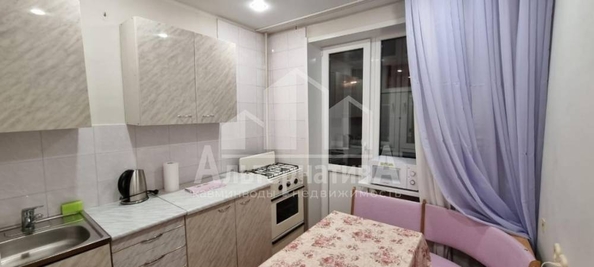 
  Продается 1-комн. квартира, 30 м², Широкая ул
. Фото 1.