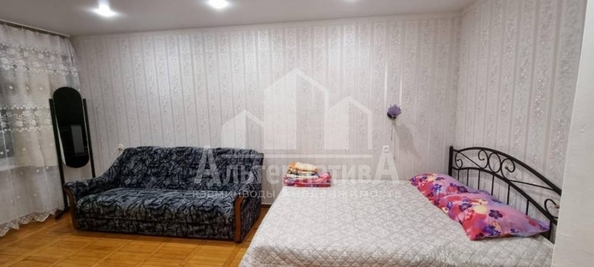 
  Продается 1-комн. квартира, 30 м², Широкая ул
. Фото 3.