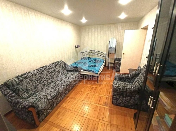 
  Продается 1-комн. квартира, 30 м², Широкая ул
. Фото 4.