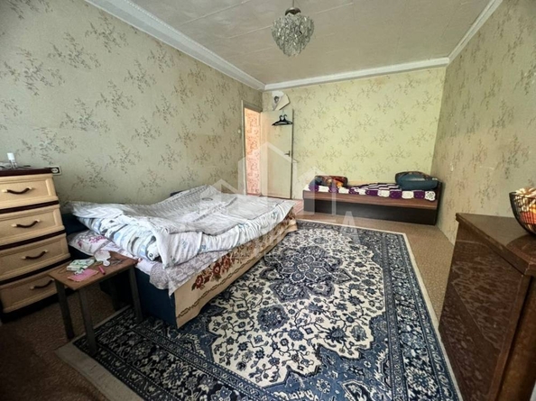 
   Продам 1-комнатную, 38.4 м², Ленинградская ул

. Фото 4.