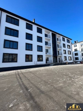 
  Продается 1-комн. квартира, 49.5 м², Замковая ул
. Фото 2.